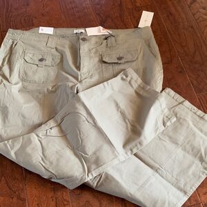 True Craft women's Olive Cargo Pants